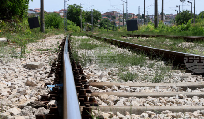 Национална компания „Железопътна инфраструктура“ приключи прединвестиционното проучване за нова линия Национална компания „Железопътна инфраструктура“ приключи прединвестиционното проучване за нова линия от Ямбол до границата с Турция