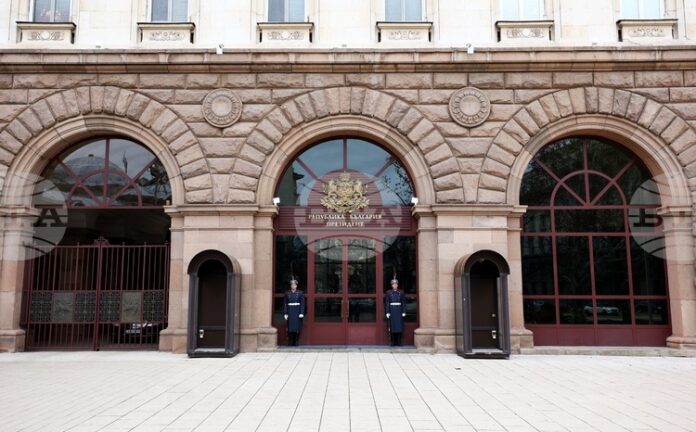 ОБНОВЕНА Президентът Румен Радев наложи вето на разпоредби от промените в Закона за държавната собственост