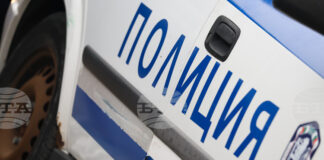 Ограничено е движението през Прохода на Републиката, в района на Вонеща вода поради пътнотранспортно произшествие