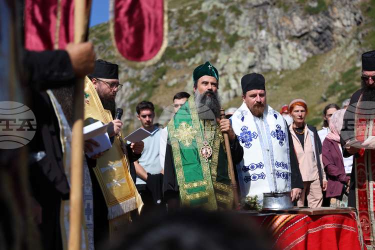 СподелиБългарският патриарх и Софийски митрополит Даниил ще проведе водосвет на