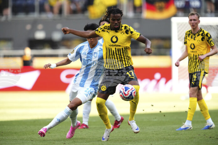 Полузащитникът Карни Чуквуемека е намекнал пред ръководството на Челси, че Полузащитникът Карни Чуквуемека е намекнал пред ръководството на Челси, че е разочарован