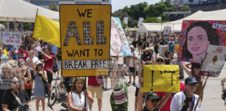ПРЕГЛЕД НА ПЕЧАТА
                                                                                                Западни издания коментират развоя на войната в Газа