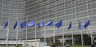 Ройтерс: Европа се опитва да повлияе на позицията на САЩ преди разговорите между Тръмп и Путин