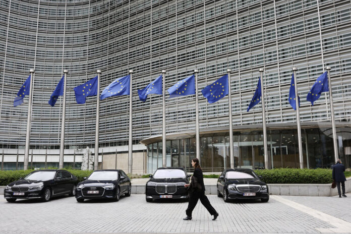 Ройтерс: Европа се опитва да повлияе на позицията на САЩ преди разговорите между Тръмп и Путин