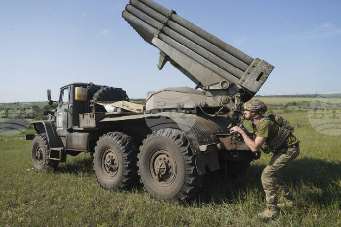 Русия заяви, че е превзела още едно селище в Източна Украйна