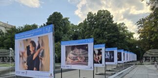 С аржентинско танго откриха фотографската изложба „Прегръдката“ в Пловдив