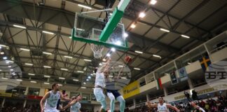 Само победа над Австрия запазва шансовете на българския национален тим по баскетбол за следващата фаза на световните квалификации