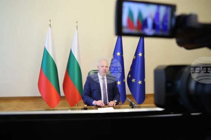 Справедлив и траен мир не може да бъде постигнат без Справедлив и траен мир не може да бъде постигнат без Украйна и Европейския съюз, написа премиерът Желязков в пост в социалната мрежа "Екс"