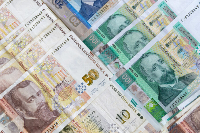 Средният осигурителен доход за юни е 1839,37 лв.