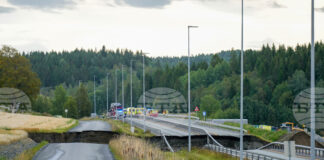 Свлачище засегна норвежка магистрала, един човек е изчезнал