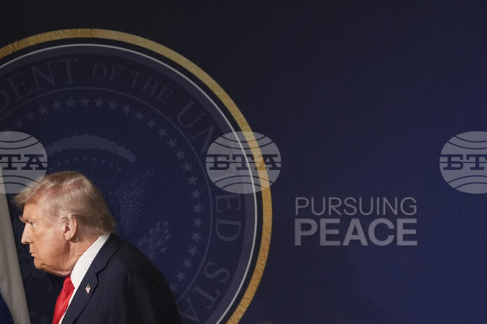 Тръмп е информирал по телефона Зеленски и лидери от НАТО за срещата си с Путин в Аляска