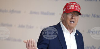 Тръмп зае изчаквателна позиция по отношение на евентуална среща Путин – Зеленски