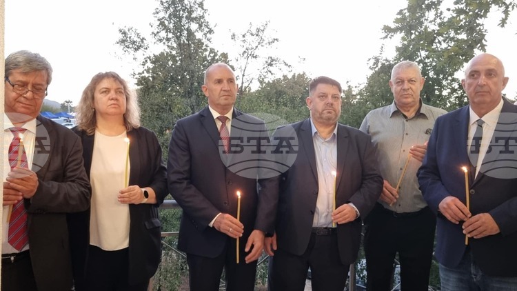 СподелиНаистина е важно да има адекватно взаимодействие и диалог между