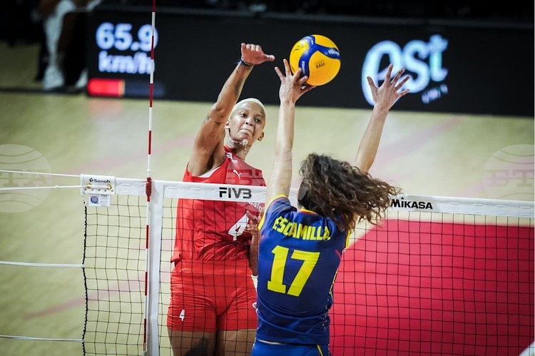 СподелиТурският национален отбор по волейбол лесно се справи с испанския