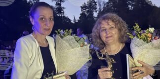 В Казанлък отличиха археолозите Меглена Първин и доц. д-р Милена Тонкова за приноса им в изследването и популяризирането на тракийската култура