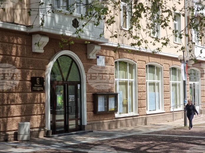 В Пещера започна саниране на два жилищни блока по Националния план за възстановяване и устойчивост