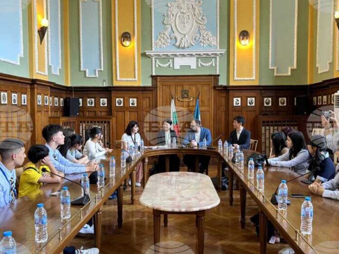 В Пловдив гостуват ученици от побратимения японски град Окаяма