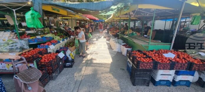 В повечето търговски обекти в Силистра е въведено двойното обозначение на цените