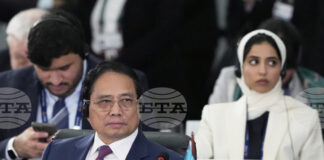 ВНА: Виетнамският премиер ръководи подготовката за приближаващия се тайфун „Каджики“