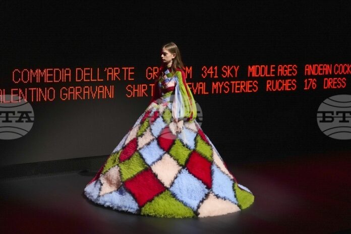 Якопо Вентурини напуска поста на главен изпълнителен директор на "Валентино", съобщиха италиански медии