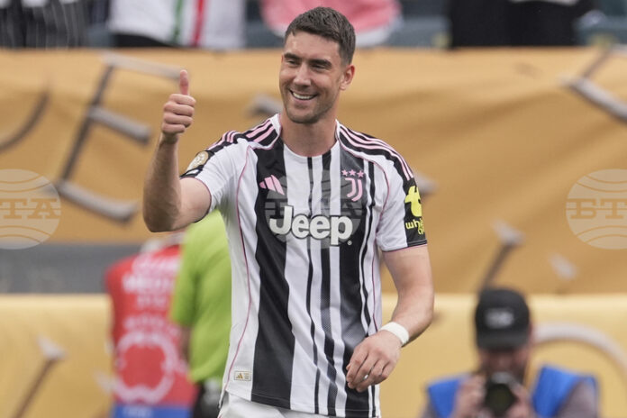Ювентус вече свиква с факта, че Влахович може да напусне със свободен трансфер