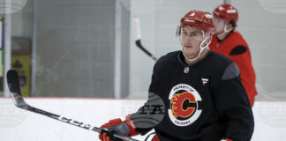 Защитникът Тайсън Бари обяви края на кариерата си след 14 сезона в Националната хокейна лига