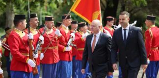 Премиерът Росен Желязков пристигна на официално посещение в Черна гора