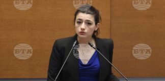 Лена Бориславова