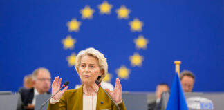 Еврокомисията отряза напълно доставките на руски газ и нефт Урсула фон дер Лайен