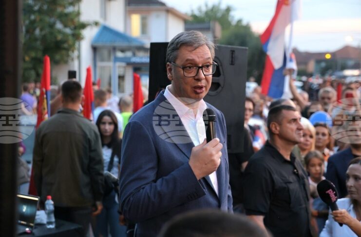 Александър Вучич з