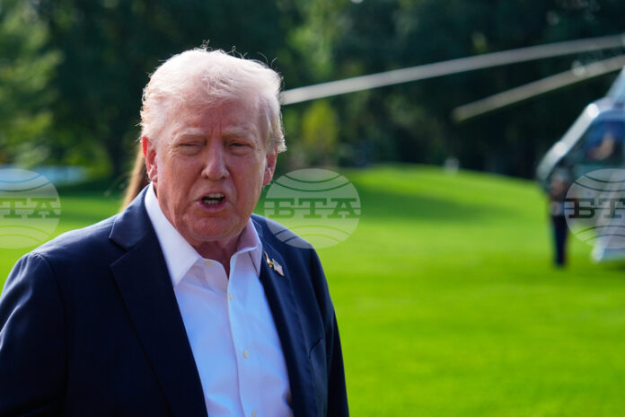 Американският президент Доналд Тръмп заяви, че е възможно преместването на Американският президент Доналд Тръмп заяви, че е възможно преместването на мачове от Мондиал 2026 от градове, които не смята за безопасни