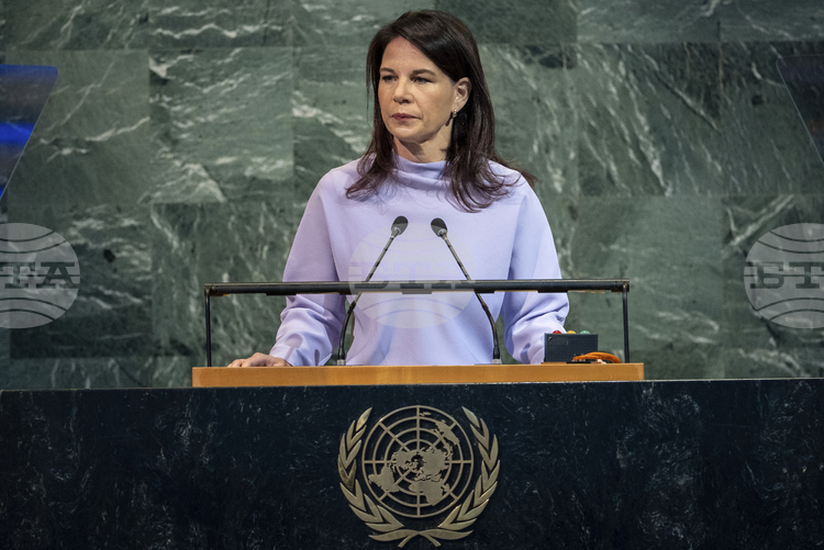 СподелиПредседателят на Общото събрание на ООН Аналена Бербок опровергава всякакви