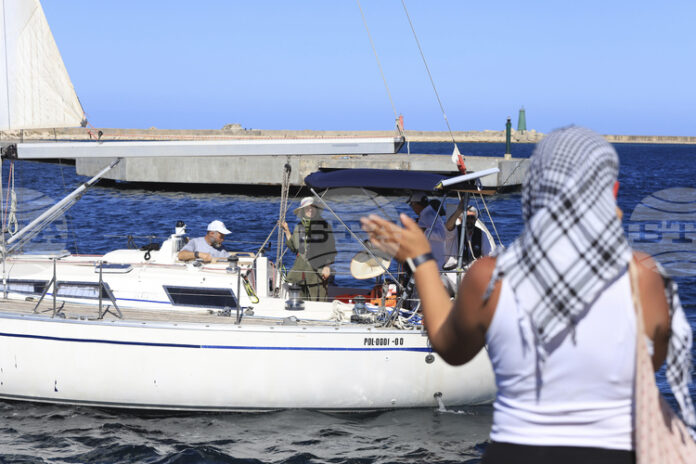 АНСА: Флотилията „Глобал Сумуд“ ще достигне опасната зона в близост до бреговете на Израел