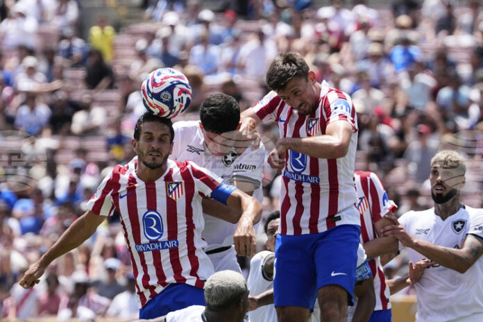 Атлетико Мадрид надделя над Райо Валекано след хеттрик на Хулиан Алварес