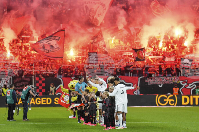 Байер Леверкузен с девет души се наложи над Айнтрахт Франкфурт