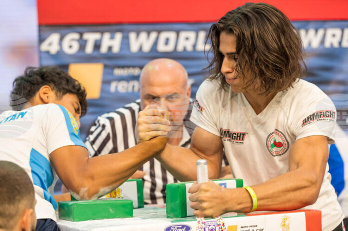 България спечели световна титла от 46-ото първенство на планетата по канадска борба в Албена