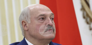 Беларуският лидер Александър Лукашенко помилва още 25 затворници