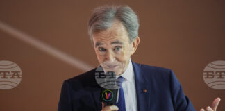 Бернар Арно определи предложения данък за милиардерите като "атака срещу френската икономика"