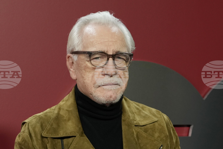 СподелиШотландският актьор Брайън Кокс смята че по скоро напомня на добродушния