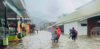 Броят на загиналите при преминаването на тропическата буря "Буалой" през Филипините достигна 11 души