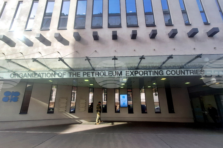 СподелиЦената на петрола от Организацията на страните износителки на петрол