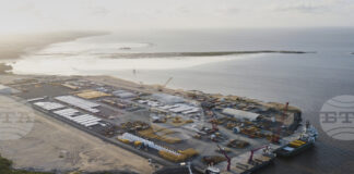 Цените на петрола запазиха ръстовете си в азиатската търговия