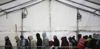 Германия не е плащала на талибанския режим да приема афганистанци, депортирани от Германия, съобщи Берлин