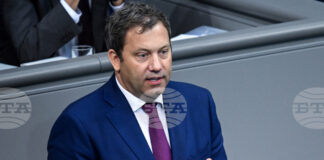 Германският финансов министър обеща структурни реформи за стимулиране на спестяванията в интервю за в. "Ханделсблат"