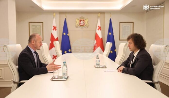 ГПБ: Премиерът на Грузия се срещна с новия посланик на страната в България Зураб Хамашуридзе