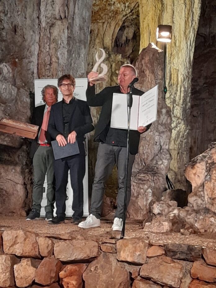 Георги Господинов получи литературната награда „Виленица”