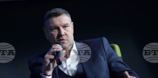 Имотните измами спрямо началото на прехода в България намаляват, но се появяват нови форми на "зарибяване" на клиенти, каза за БТА председателят на НСНИ