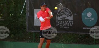 Иван Иванов се класира за четвъртфиналите на Откритото първенство на САЩ по тенис при юношите