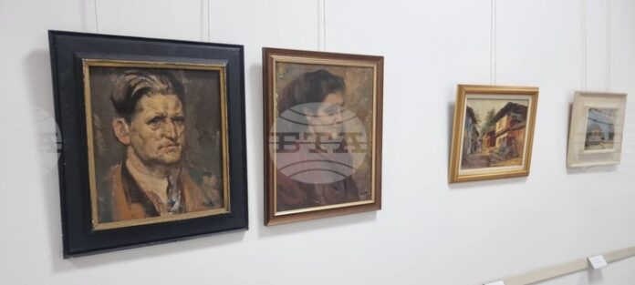 Изложба с творби от фонда на Художествена галерия „проф. Илия Петров” – Разград бе открита в Силистра