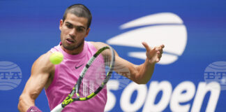 Карлос Алкарас се справи в последователни сетове с Иржи Лехечка и достигна до полуфиналите на Откритото първенство на САЩ